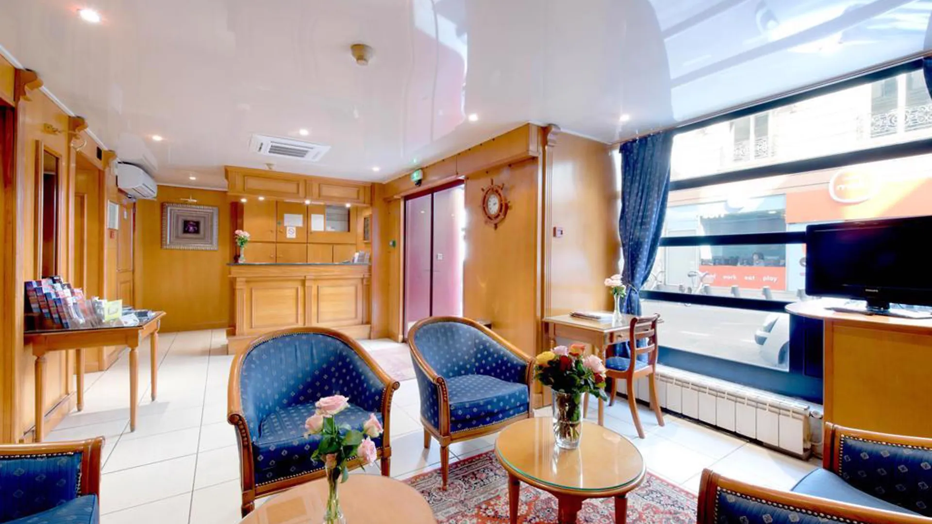 Berkeley Hotel Paris 3*,