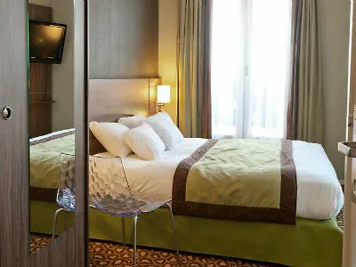 Berkeley Hotel Paris 3*,